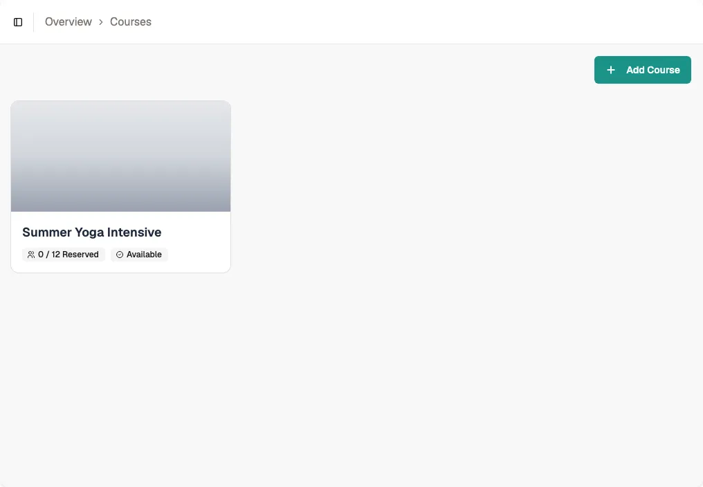 Courses page showing a course card with enrollment count and status